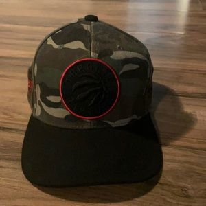 Camo Toronto Raptors Mitchell & Ness SnapBack.